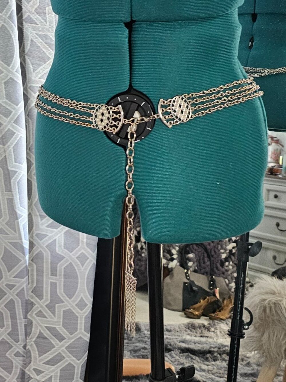 Vintage Y2K Lattice Medallion Multi‑Strand Chain Belt, Gothic / Punk‑Lite